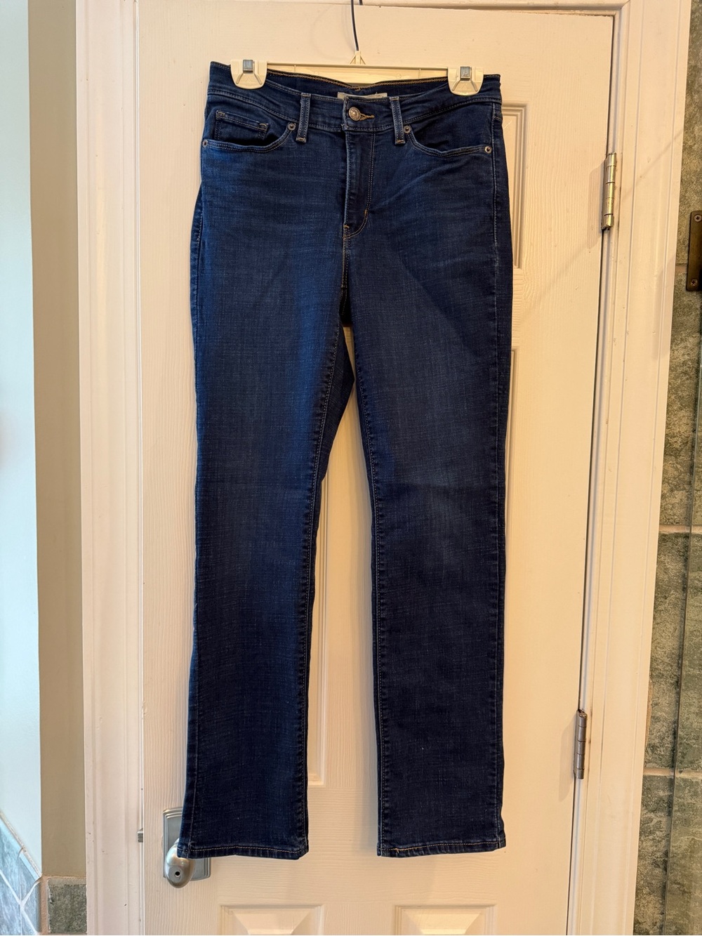 Women's Dark Blue Straight-Leg Jeans